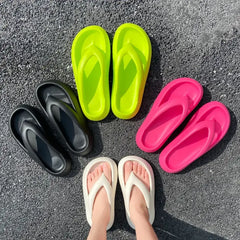 BananaBliss™️ MEGA - Cloud Flip Flops