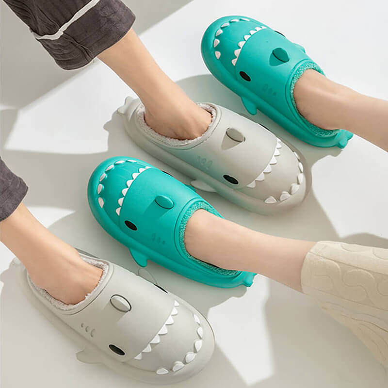 SHARKY'Z™️ - Winter Shark Slippers for Adults