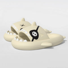 SHARKY’Z™️ PIRATE - Les sandales de requin originales
