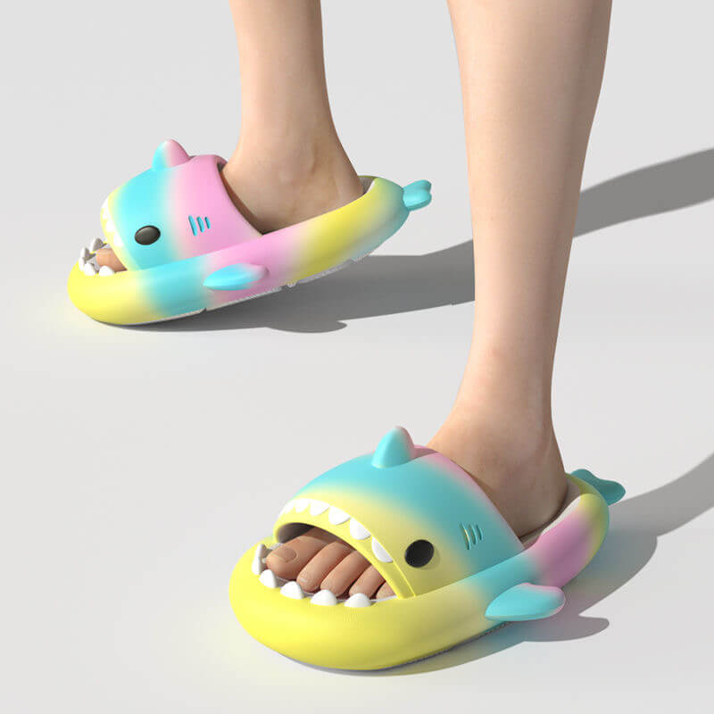 SHARKY’Z™️ RAINBOW - Les sandales originales de Shark