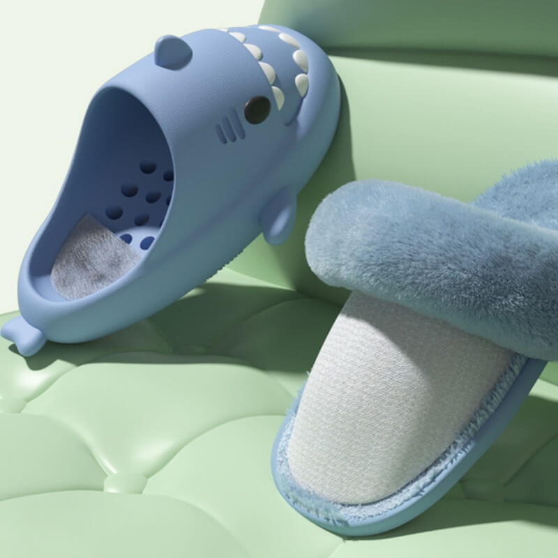 SHARKY'Z™️ SCUFFETTE - Kids Fluffy Shark Slippers