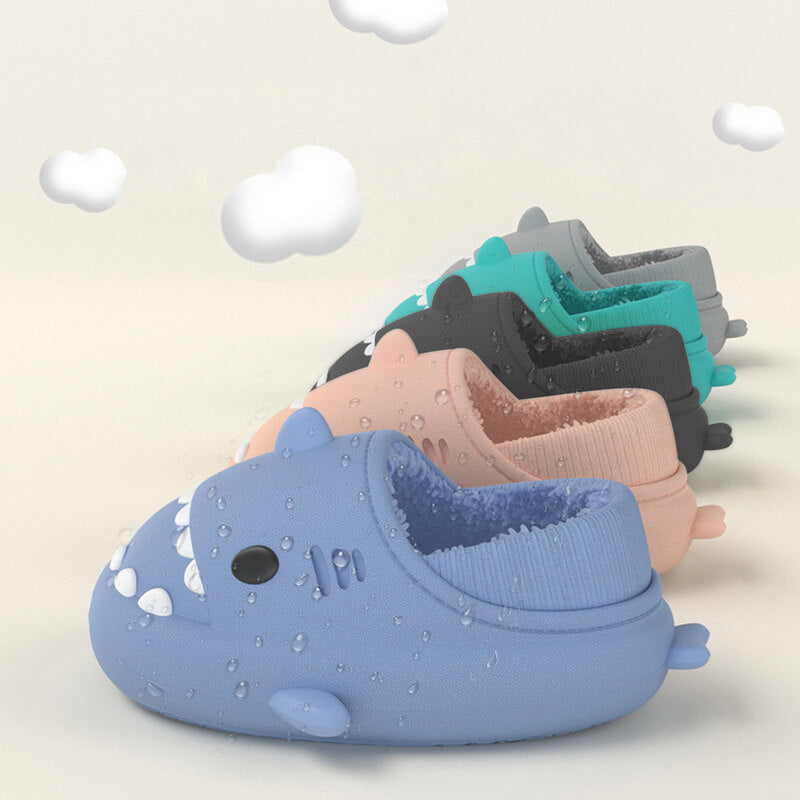 SHARKY'Z™️ - Kids High-Top Shark Slippers - Plushyz